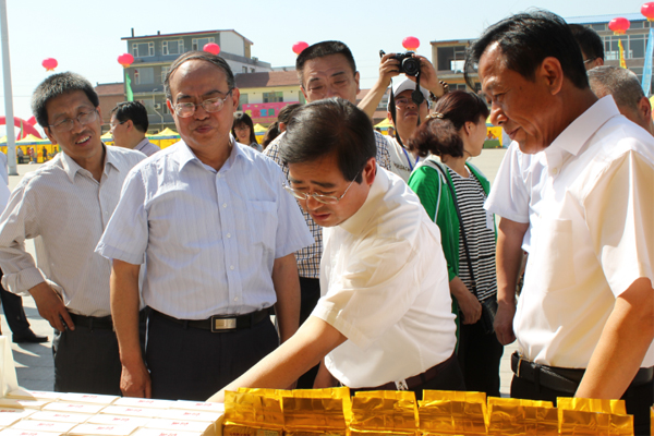 我公司承辦首屆太行山名優特新農產品（沁縣）展銷訂貨會獲成功